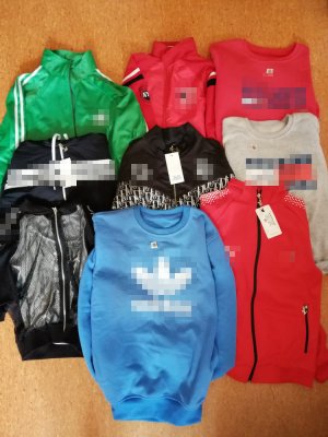 zabezpieczone przez funkcjonariuszy podróbki